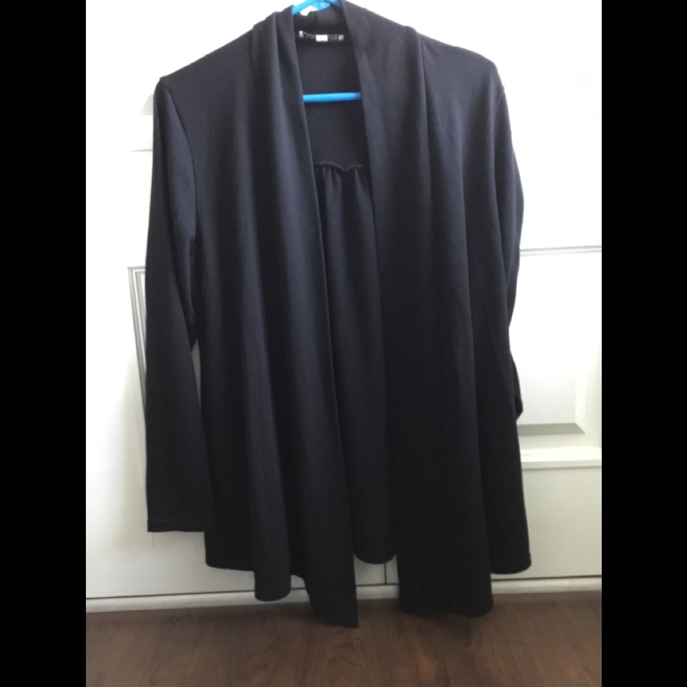 Carol rose black cardigan size large
